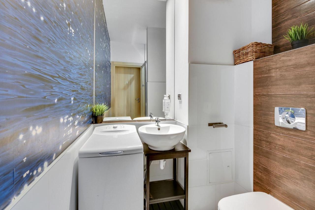 Grand Apartments Szafarnia 8 グダニスク エクステリア 写真